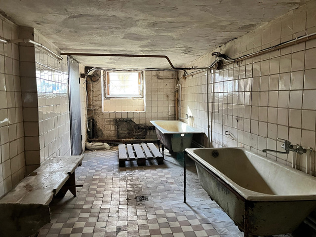 Продается комната в бывшем общежитии на ул. Дзержинского,36.