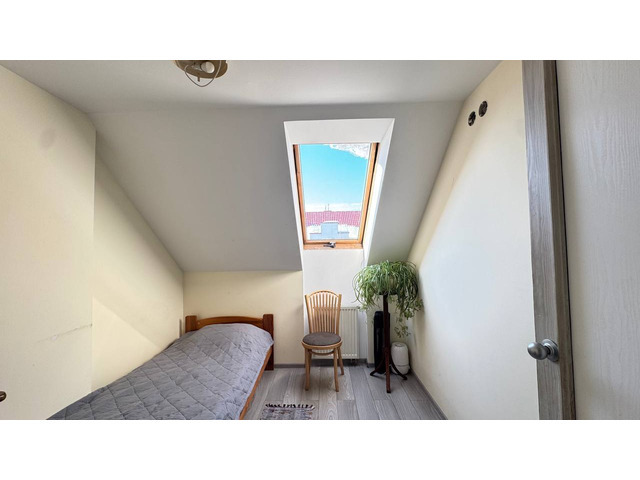 4 ком. 90м² , 4/5 этаж