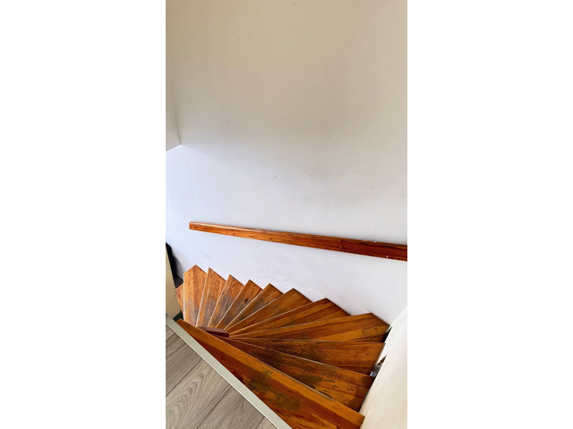 4 ком. 90м² , 4/5 этаж