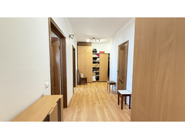 3-к. квартира, 80 м², 7/17 эт. ул. Интернациональная