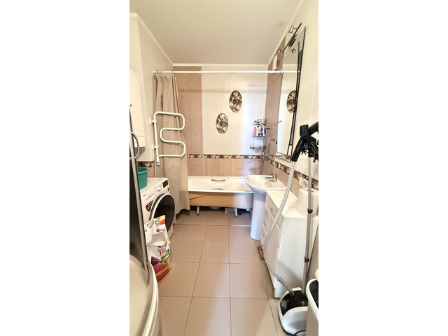 3-к. квартира, 80 м², 7/17 эт. ул. Интернациональная