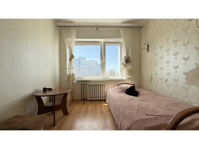 3-к. квартира, 80 м², 7/17 эт. ул. Интернациональная