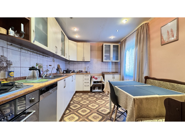 4-к. квартира, 98,1 м², 1/2 эт. пос.Домново