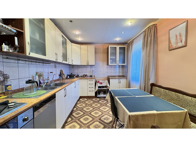 4-к. квартира, 98,1 м², 1/2 эт. пос.Домново