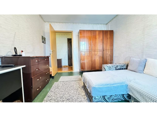 3-к. квартира, 60 м², 3/5 эт. ул. Батальная