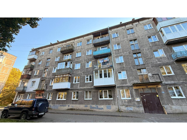 2-к. квартира, 45 м², 5/5 эт. ул.Лужская
