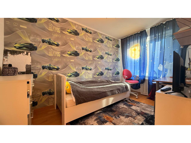 2-к. квартира, 45 м², 5/5 эт. ул.Лужская